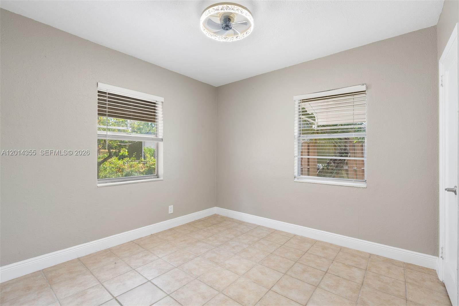 BLUE HERON PARK 4 - Residential