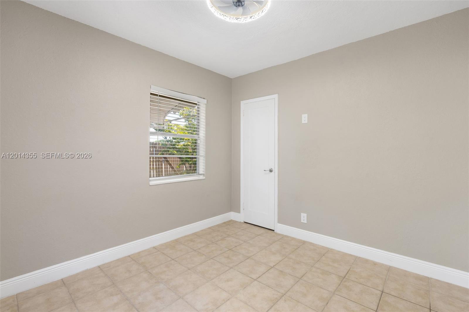 BLUE HERON PARK 4 - Residential