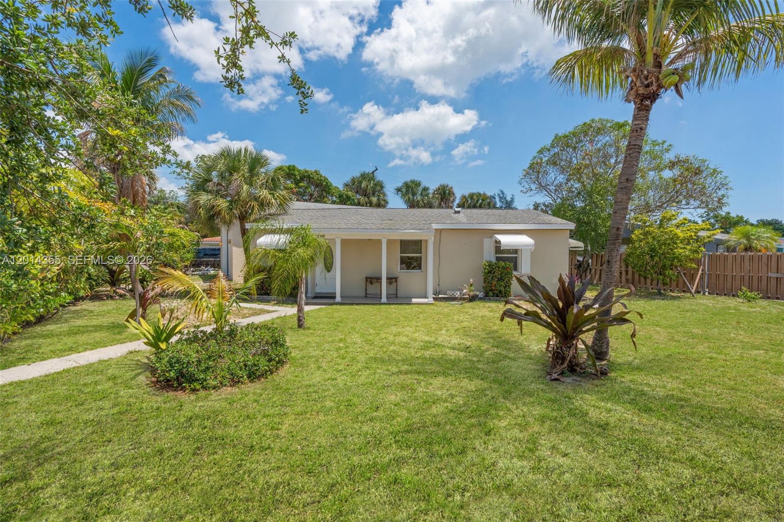 BLUE HERON PARK 4 - Residential