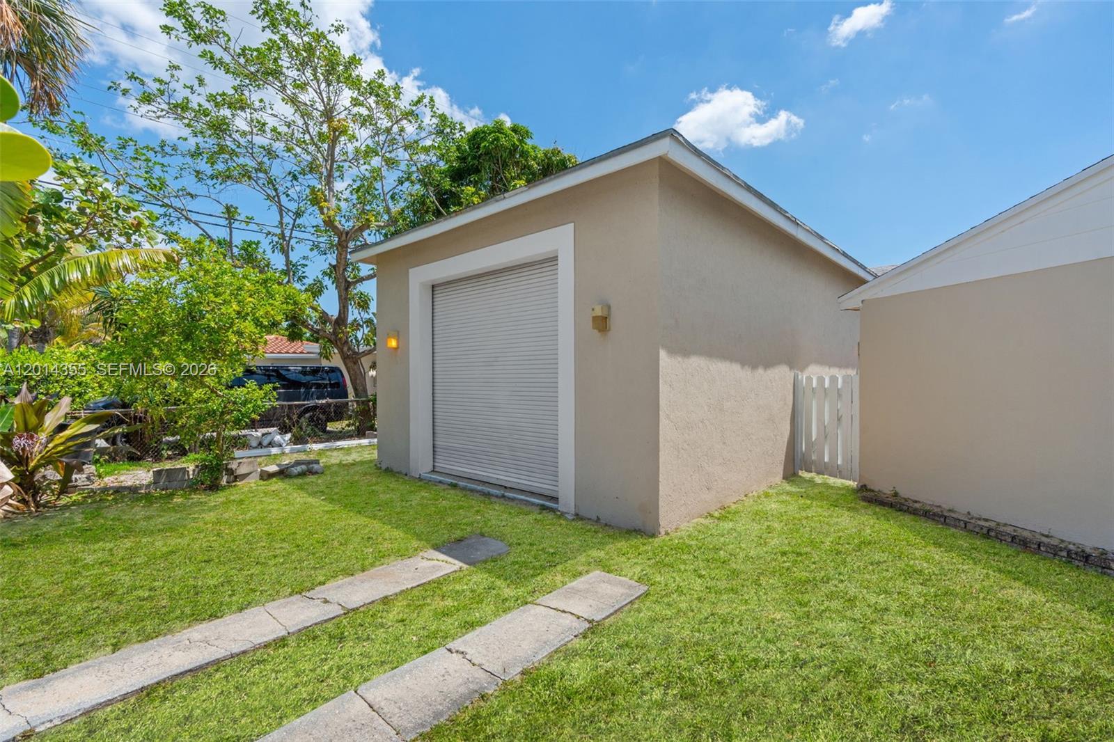 BLUE HERON PARK 4 - Residential