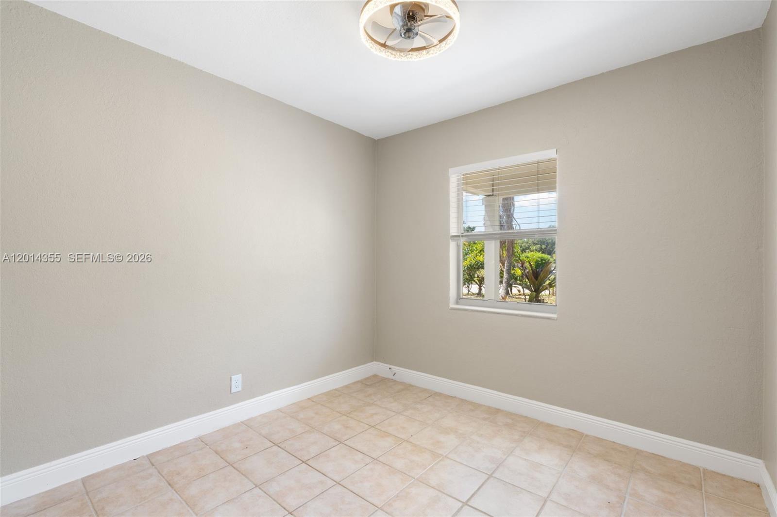 BLUE HERON PARK 4 - Residential