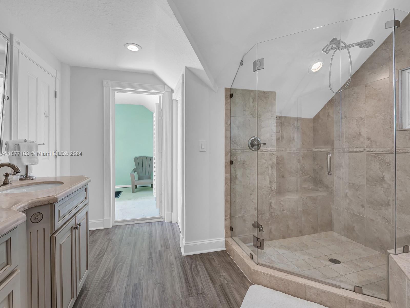 STILLWRIGHT POINT NO 2 - Residential Lease