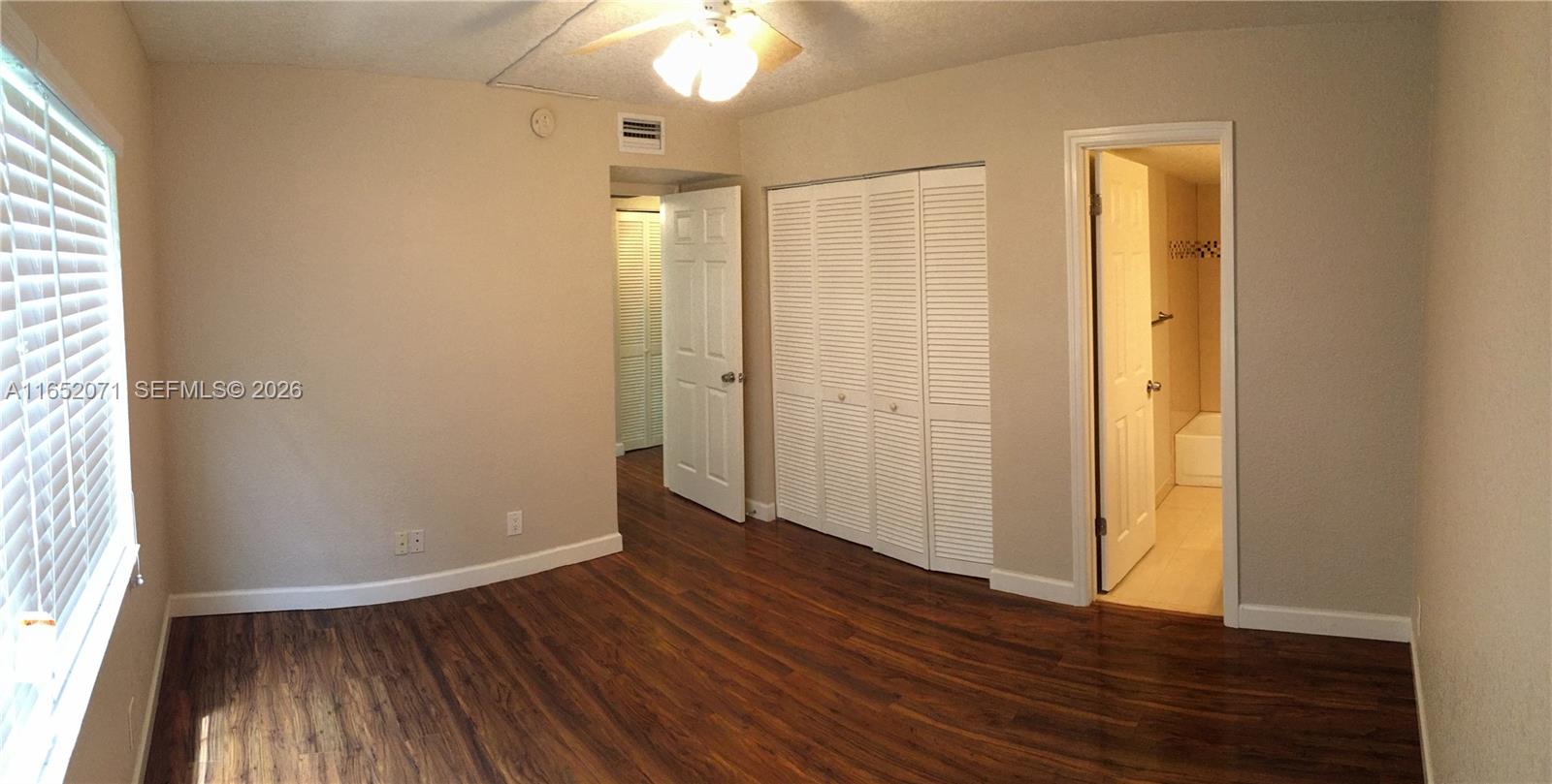 LAKEWOOD VILLAGE - Residential