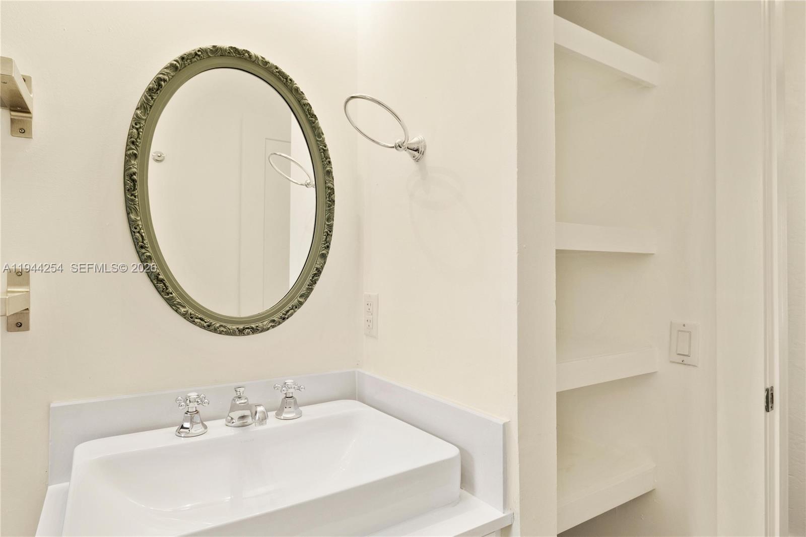 CENTRAL MIAMI PT 3 - Residential Lease