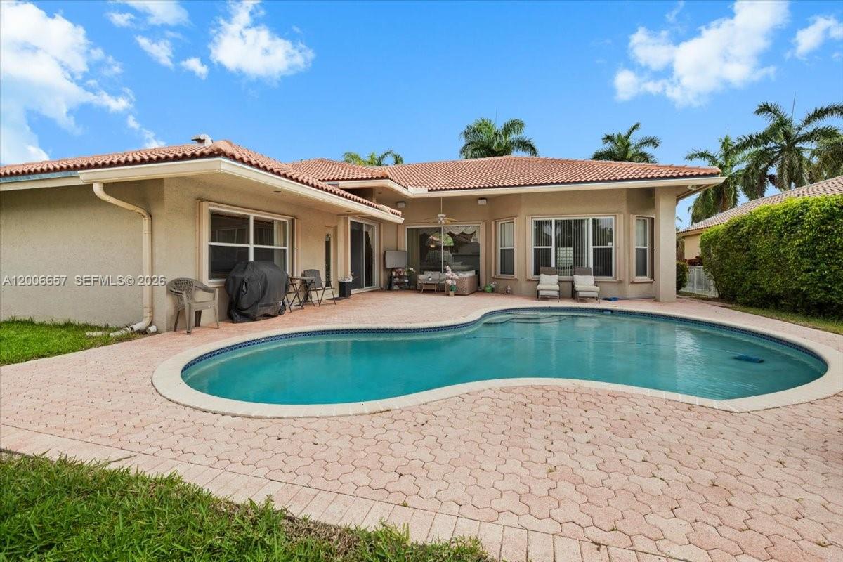 WESTPORT 2ND SECTION - Residential