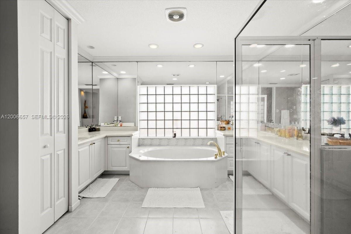 WESTPORT 2ND SECTION - Residential