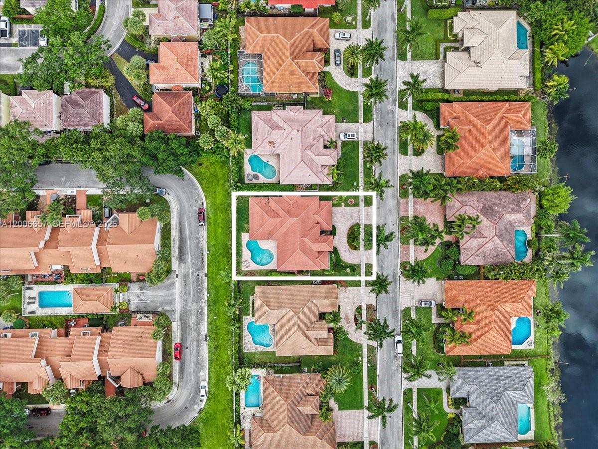 WESTPORT 2ND SECTION - Residential