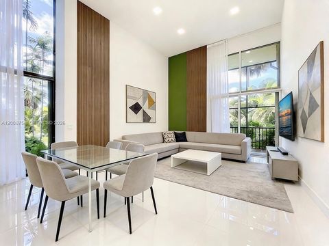 20329 W Country Club Dr TH10 Aventura FL 33180