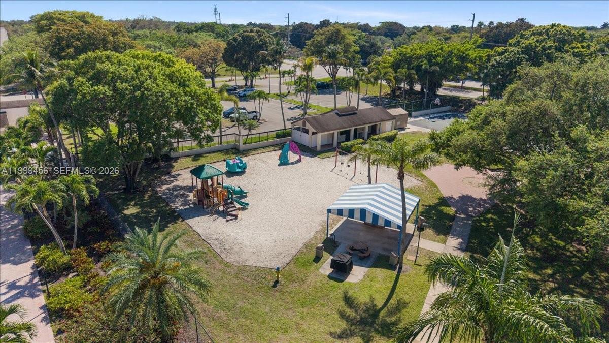 KARANDA VILLAGE I-C CONDO - Residential