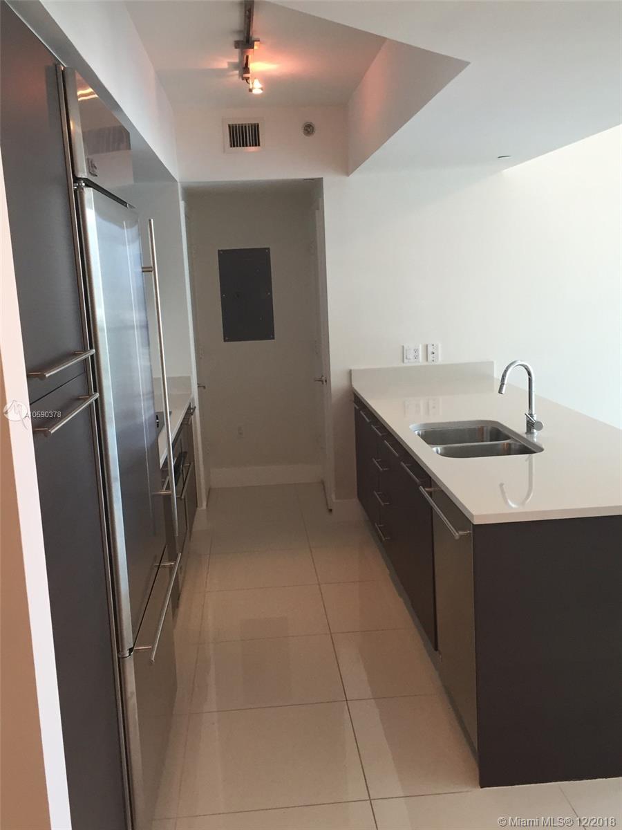 500 BRICKELL WEST CONDO - Residential Lease