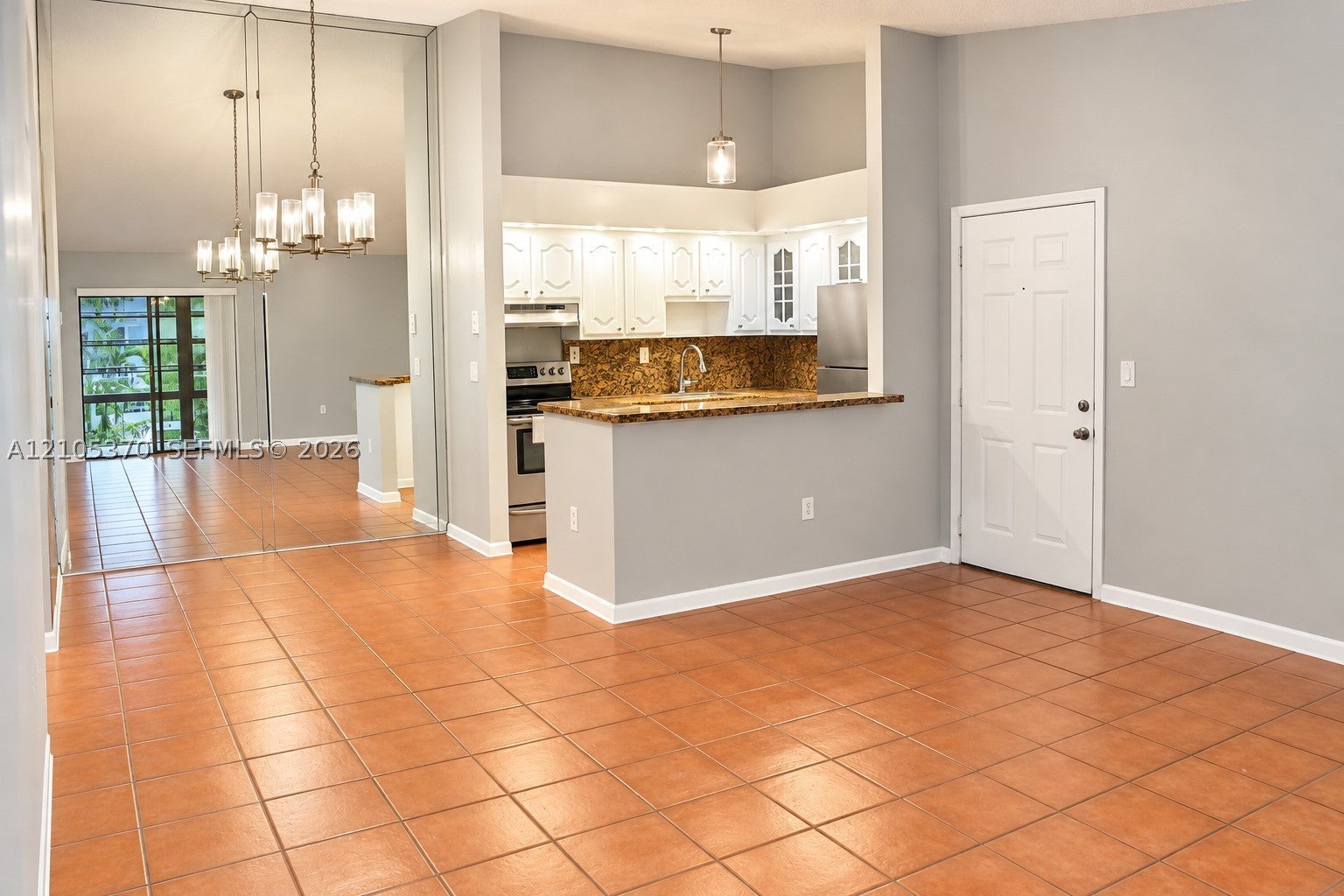 827 NE 199th St 205