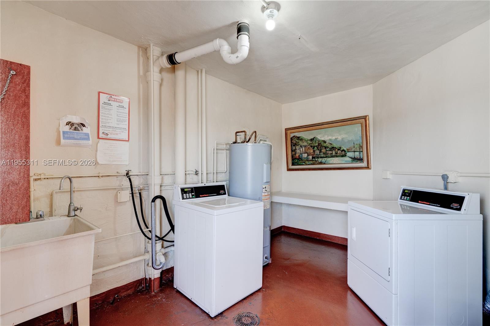 POINT EAST ONE CONDO-BLDG - Residential Lease