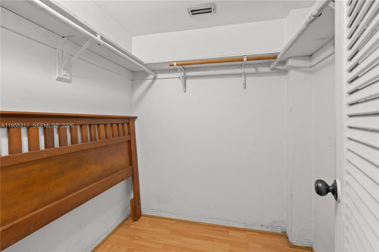 POINT EAST ONE CONDO-BLDG - Residential Lease