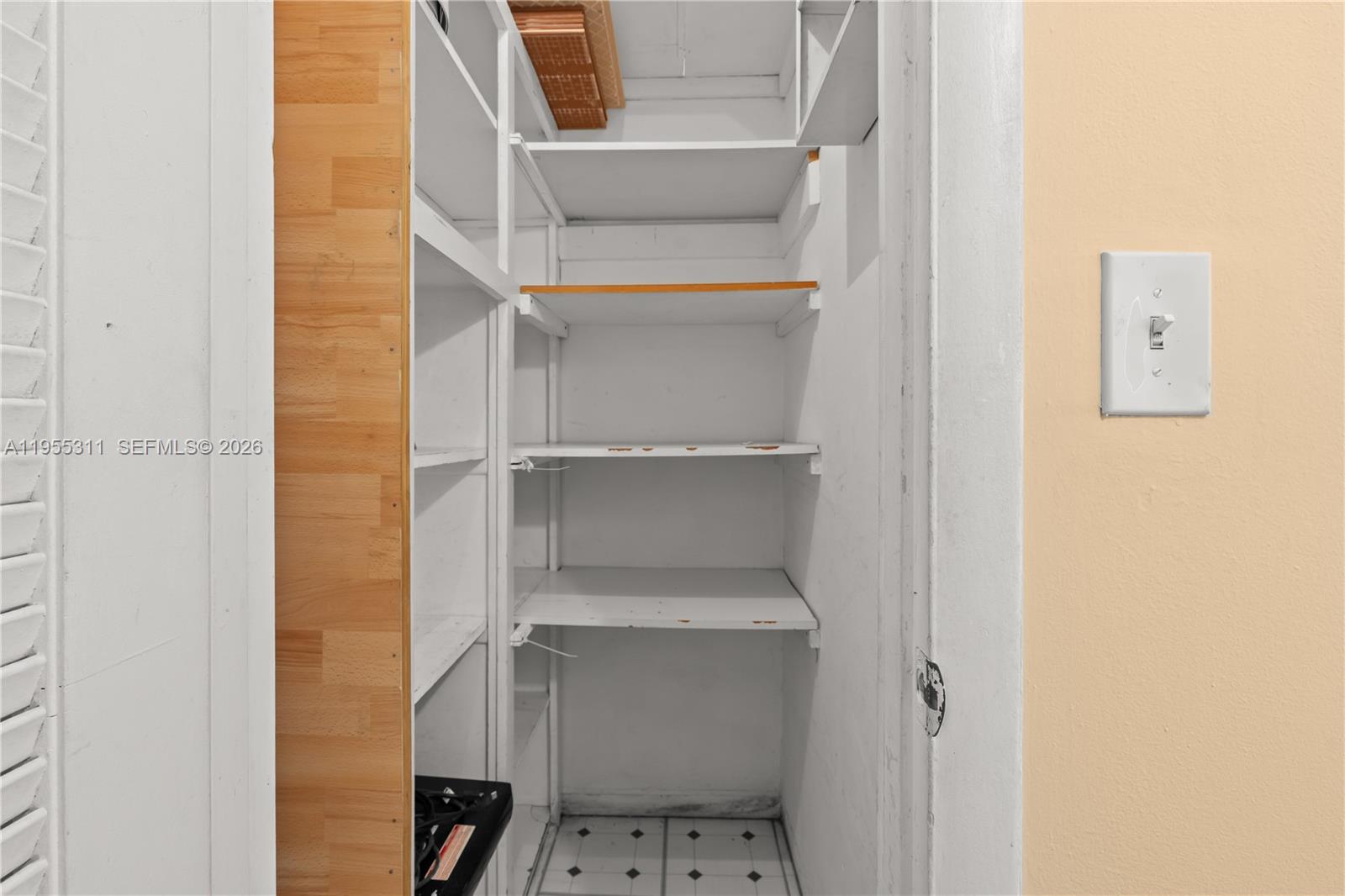 POINT EAST ONE CONDO-BLDG - Residential Lease