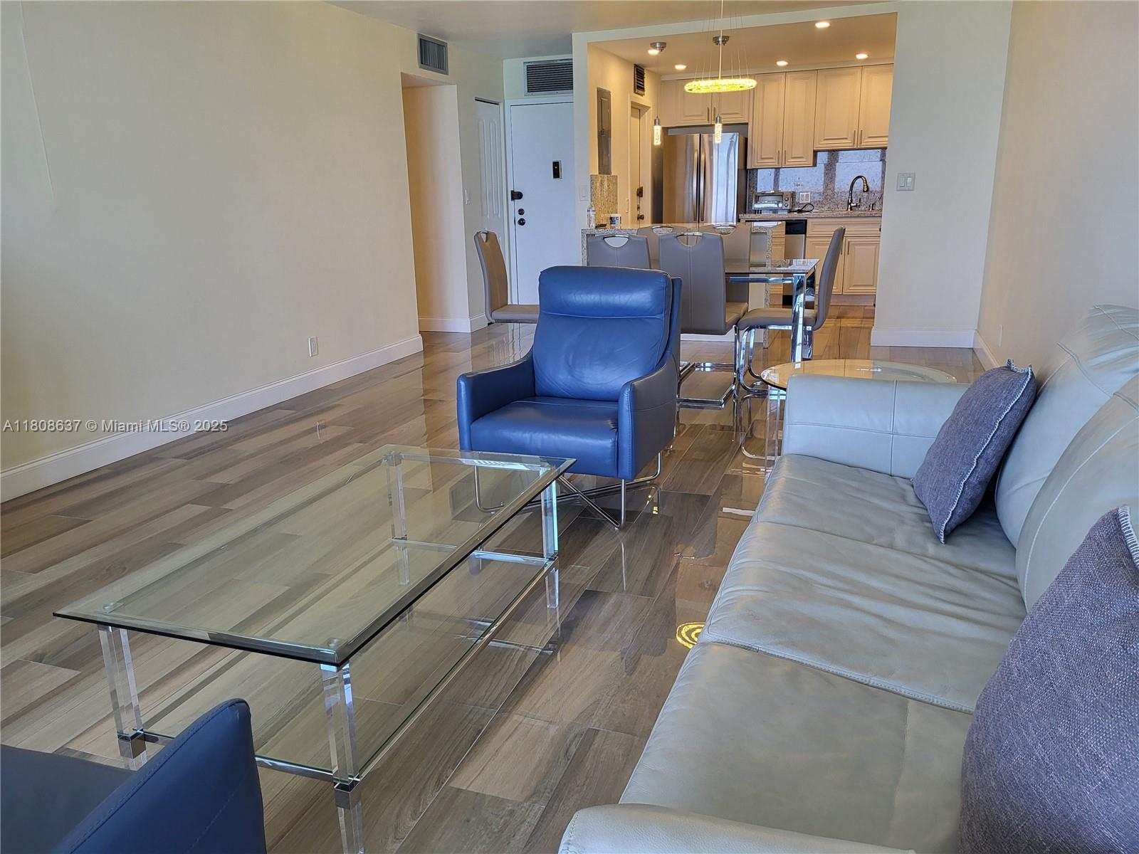 QUADOMAIN TOWER I AND IV - Residential Lease