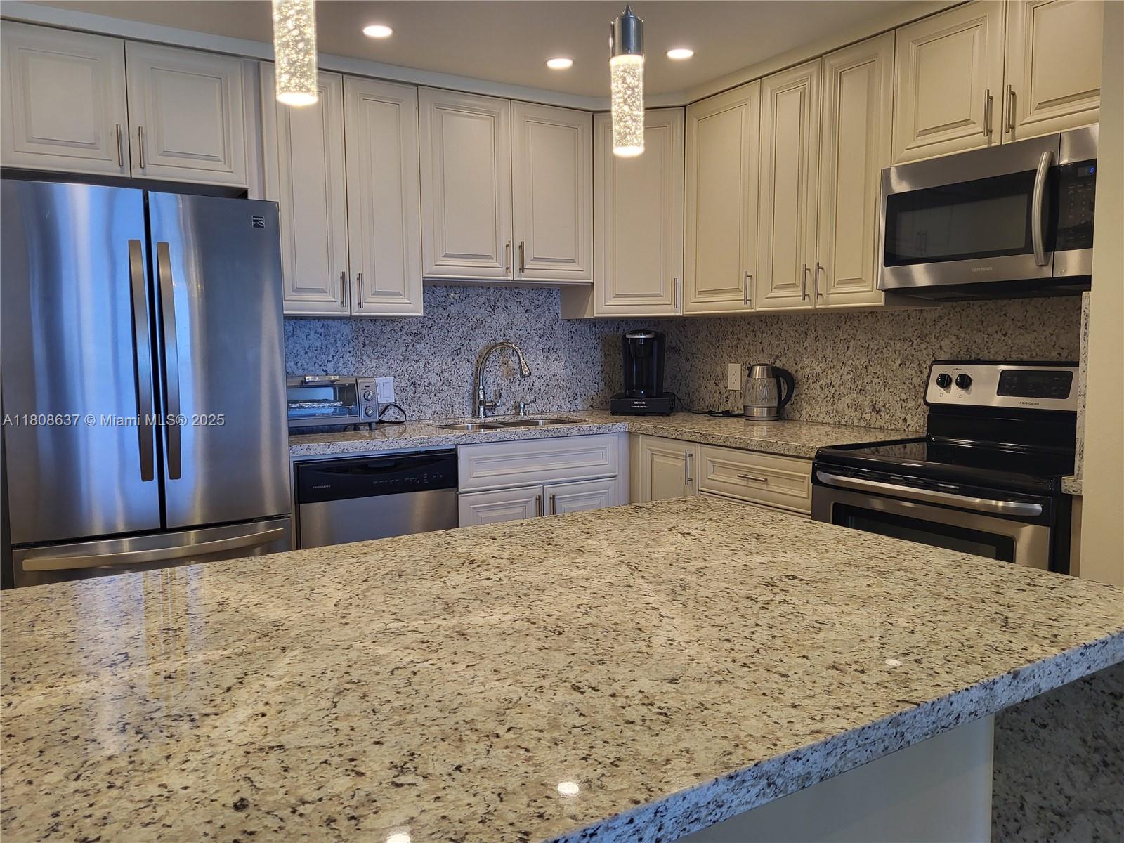 QUADOMAIN TOWER I AND IV - Residential Lease