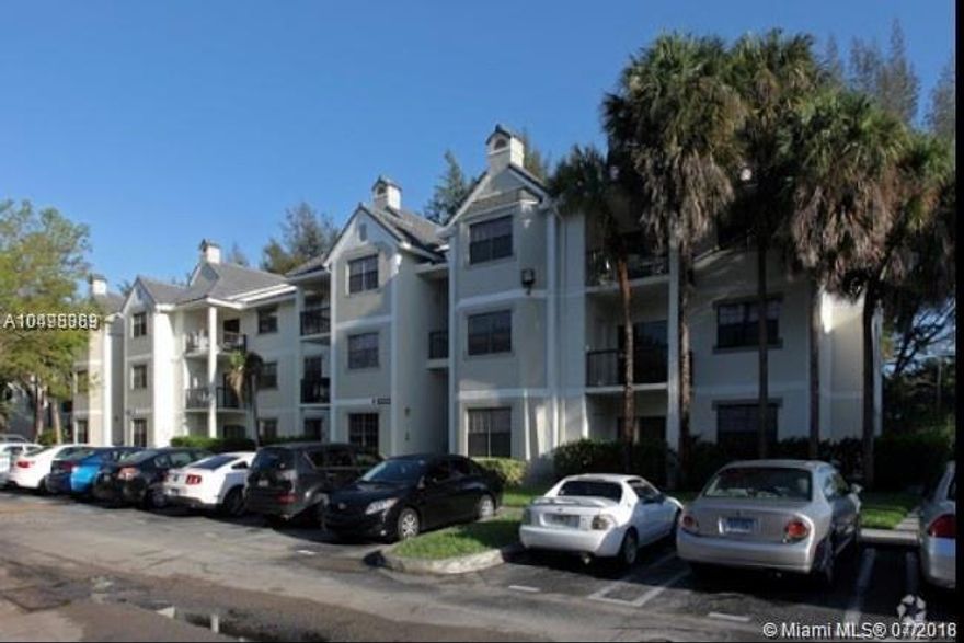 Lovely two bed two bath garden unit on canal. Spacious living area. Gated community with swimming pool and amenities. Parking is easy and area is convenient to expressways and shopping. Very easy to show. Entire unit was just painted and refreshed.
Please send complete offer with credit criminal and eviction reports. Please provide reports for all adults over the age of 18.