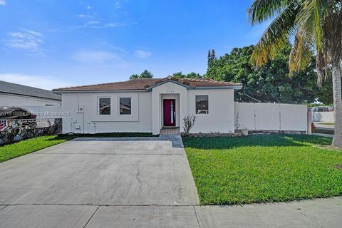 11482 SW 181st St Miami FL 33157