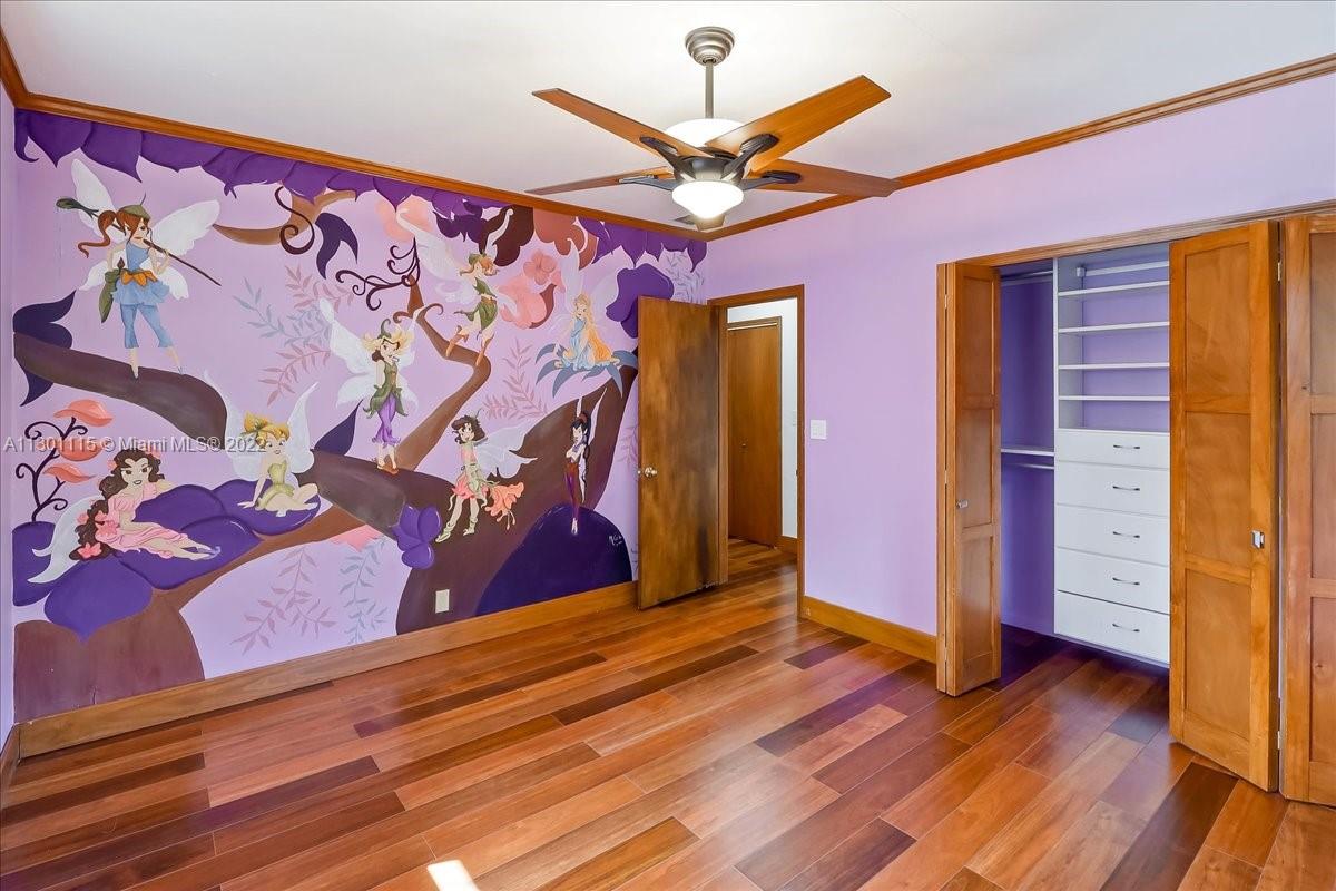 BAY HEIGHTS GROVES - Residential