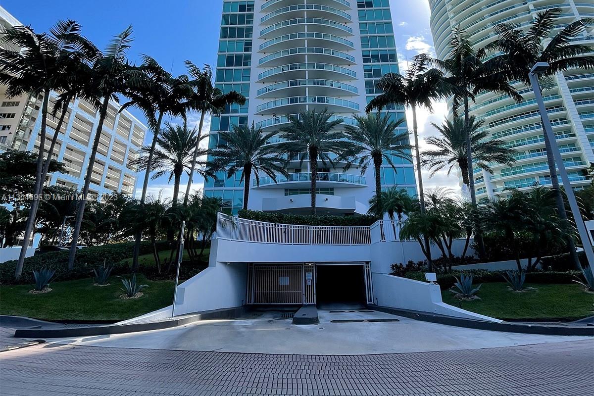 SKYLINE ON BRICKELL CONDO - Residential Lease