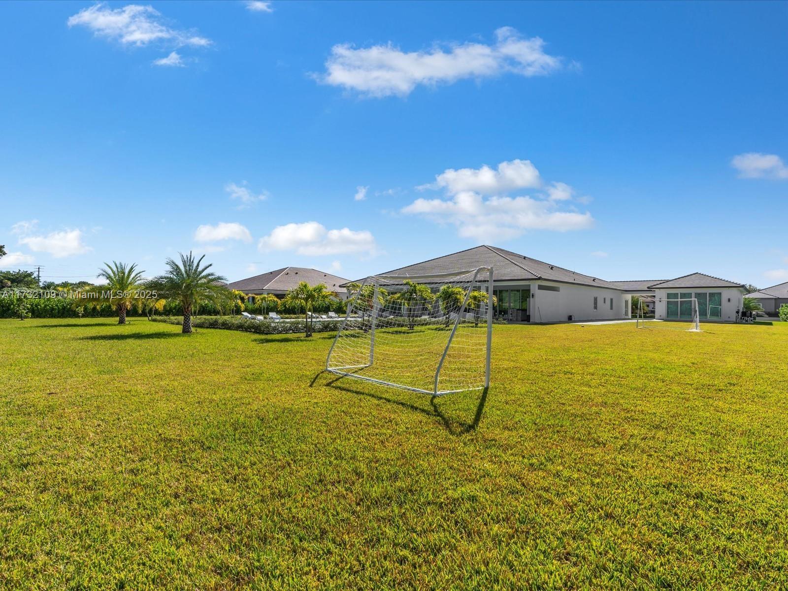 FLORIDA FRUIT LANDS CO SU - Residential