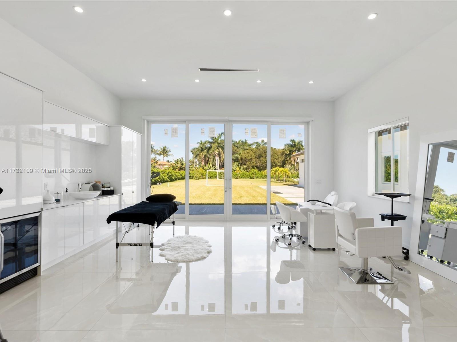FLORIDA FRUIT LANDS CO SU - Residential
