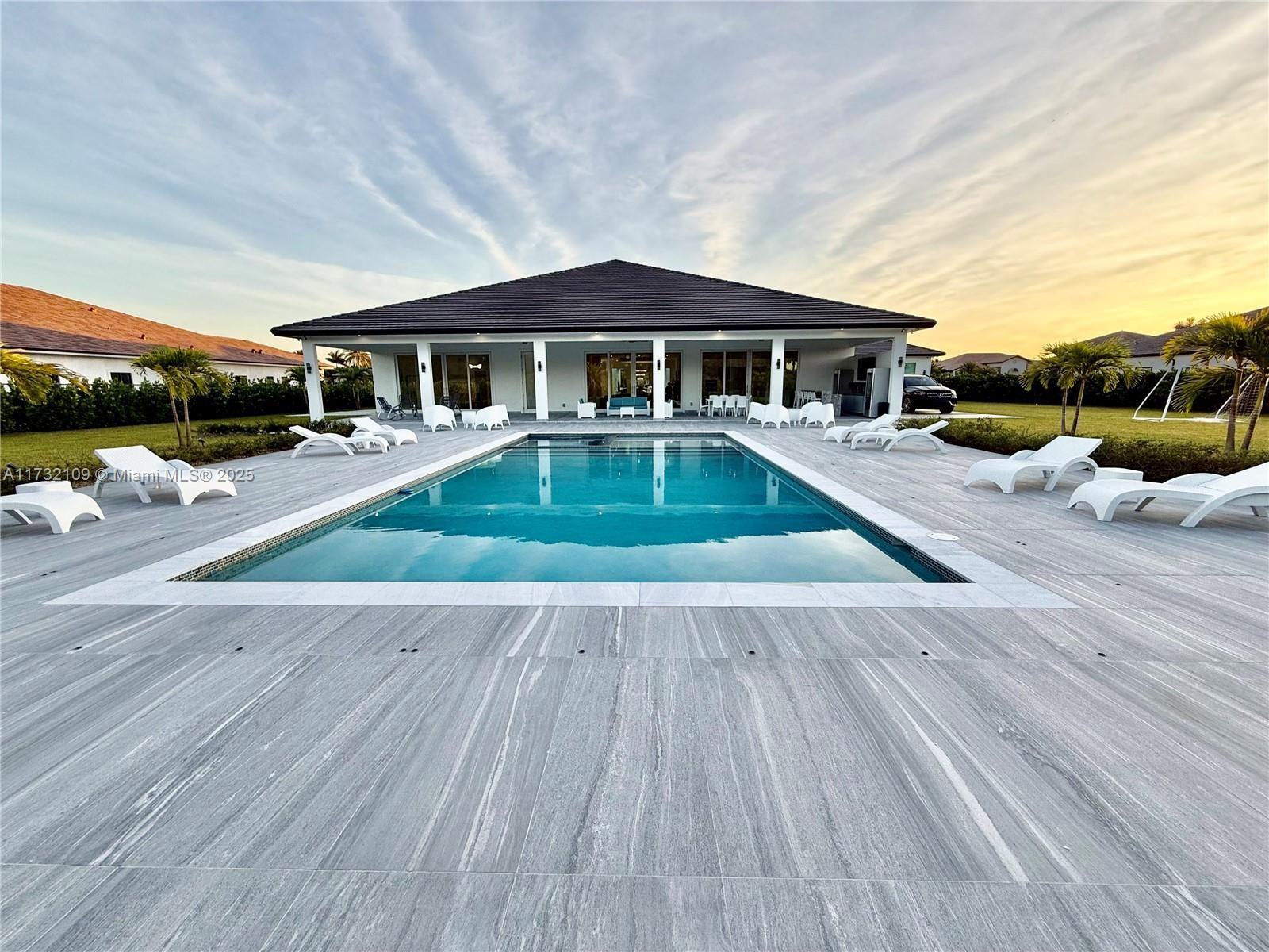 FLORIDA FRUIT LANDS CO SU - Residential