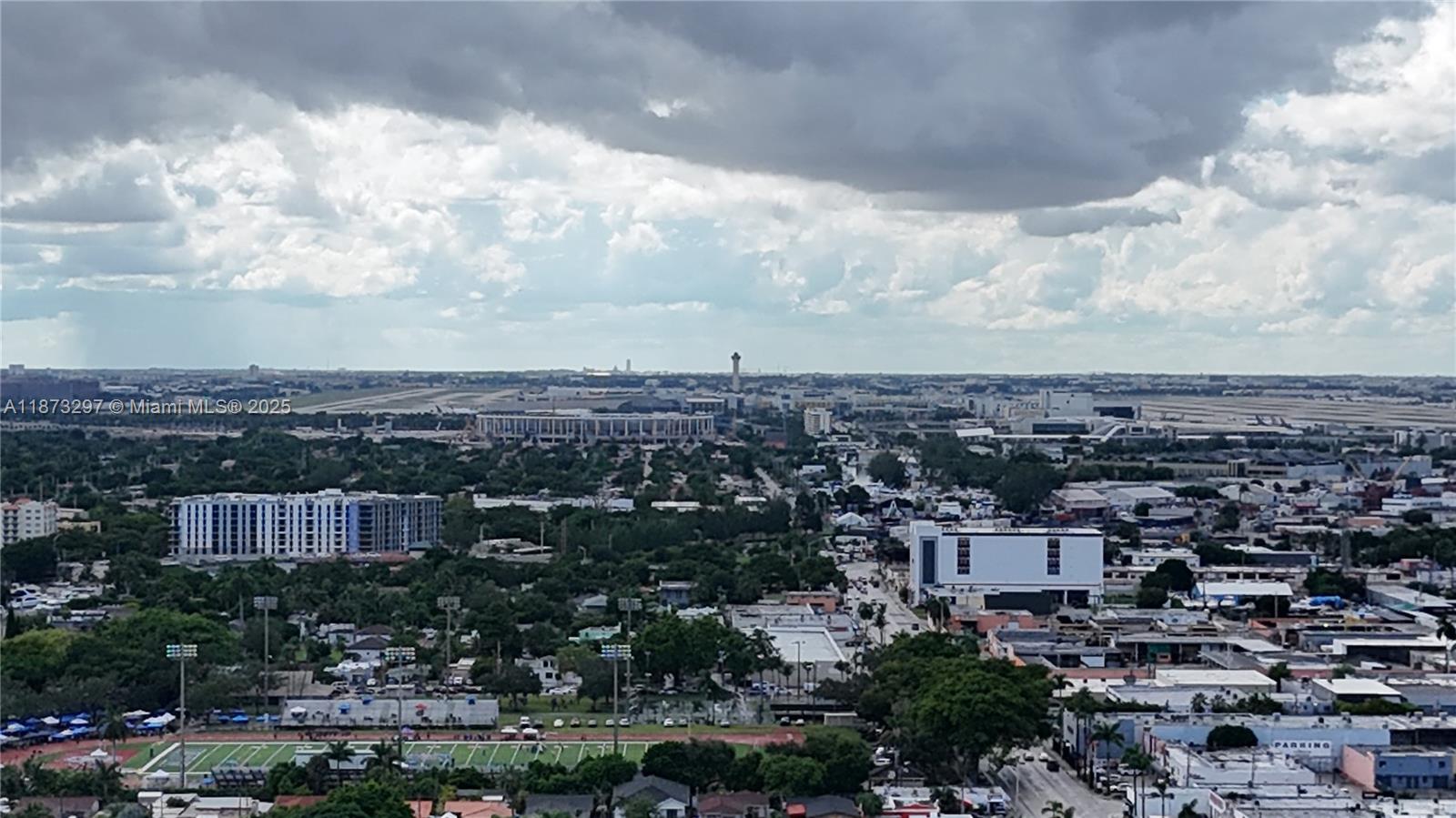 GLENDALE PARK - Land