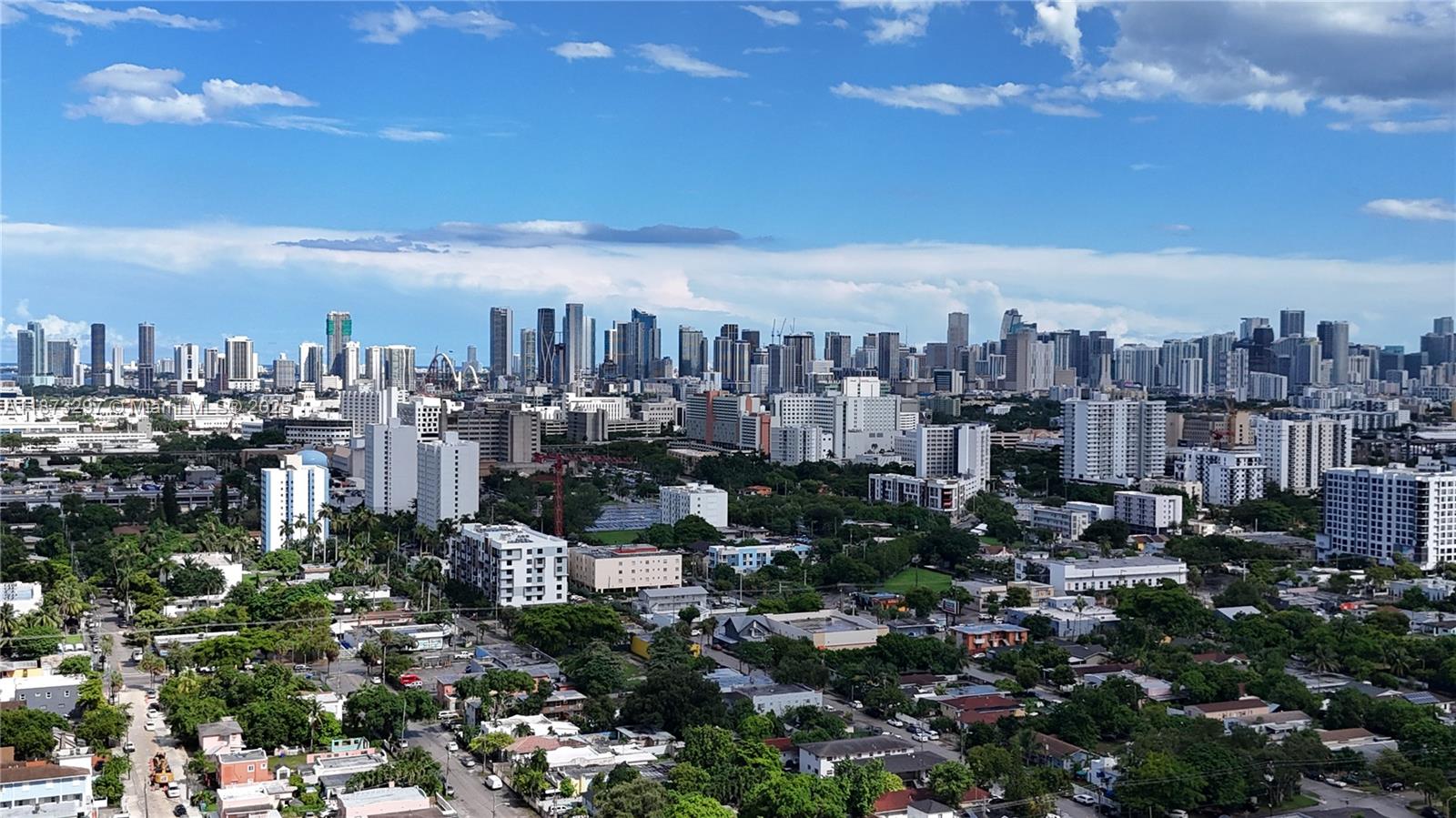 GLENDALE PARK - Land