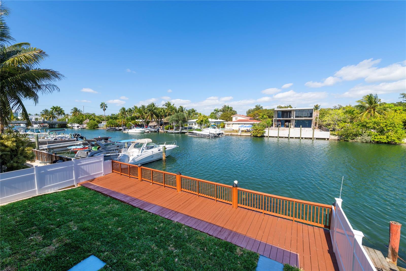 NORMANDY WATERWAY SUB - Residential Lease