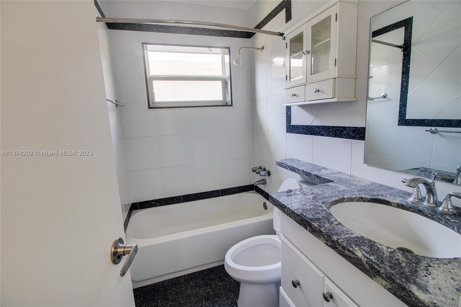 NORMANDY WATERWAY SUB - Residential Lease