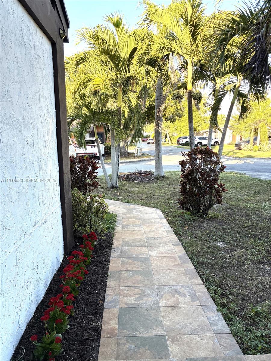 HAMMOCKS SEC 2 - Residential