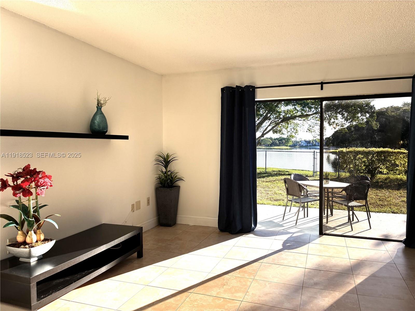 HAMMOCKS SEC 2 - Residential