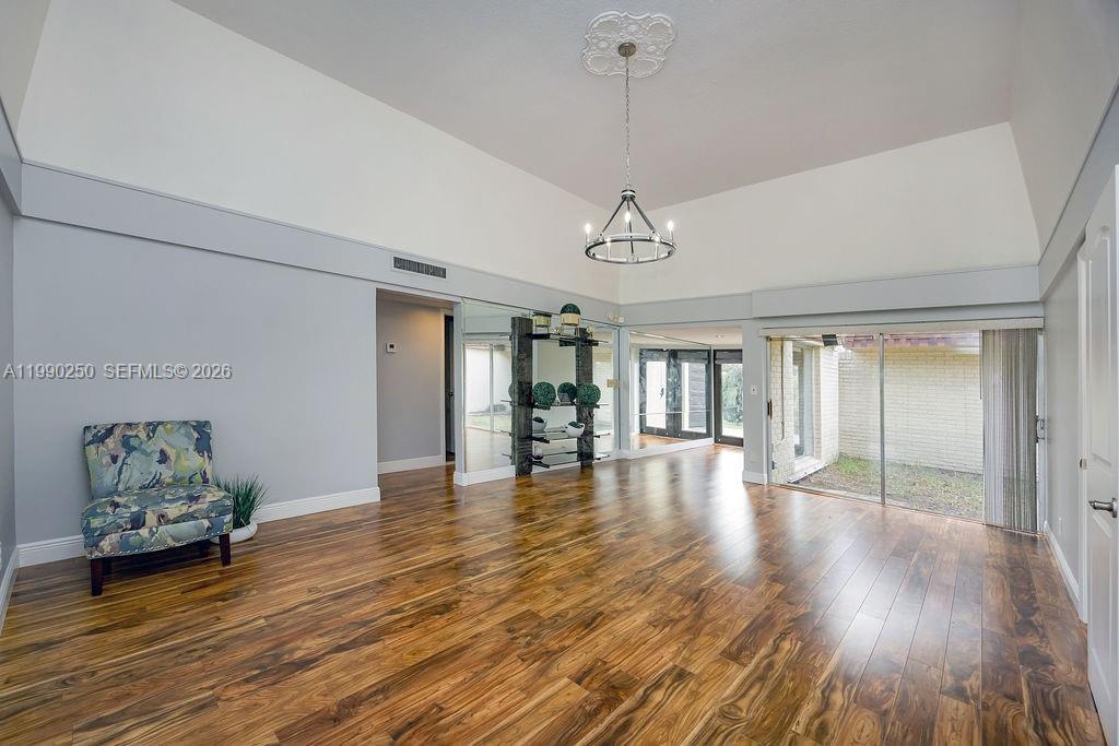 WOODLANDS SEC SIX - Residential