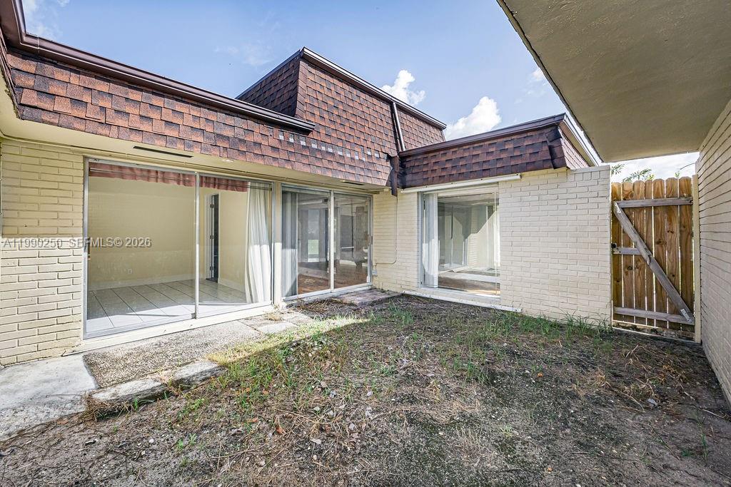 WOODLANDS SEC SIX - Residential