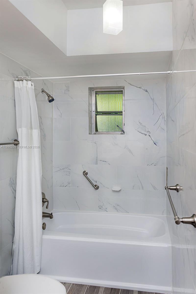 WOODLANDS SEC SIX - Residential