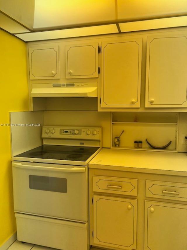 AVENTURA ELDORADO CONDO - Residential