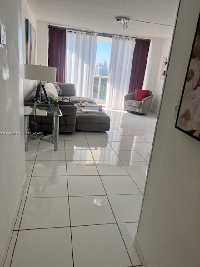 AVENTURA ELDORADO CONDO - Residential