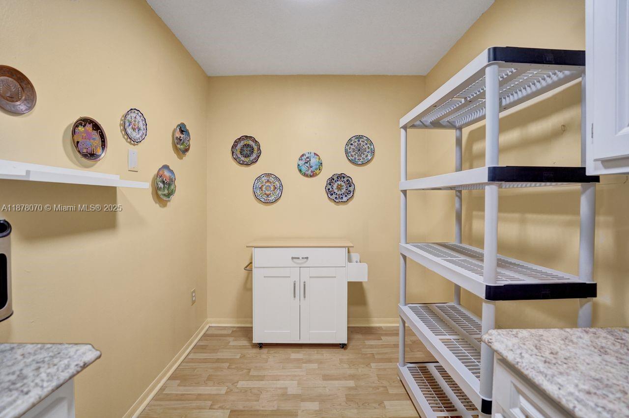 HILLCREST EAST NO 26 COND - Residential