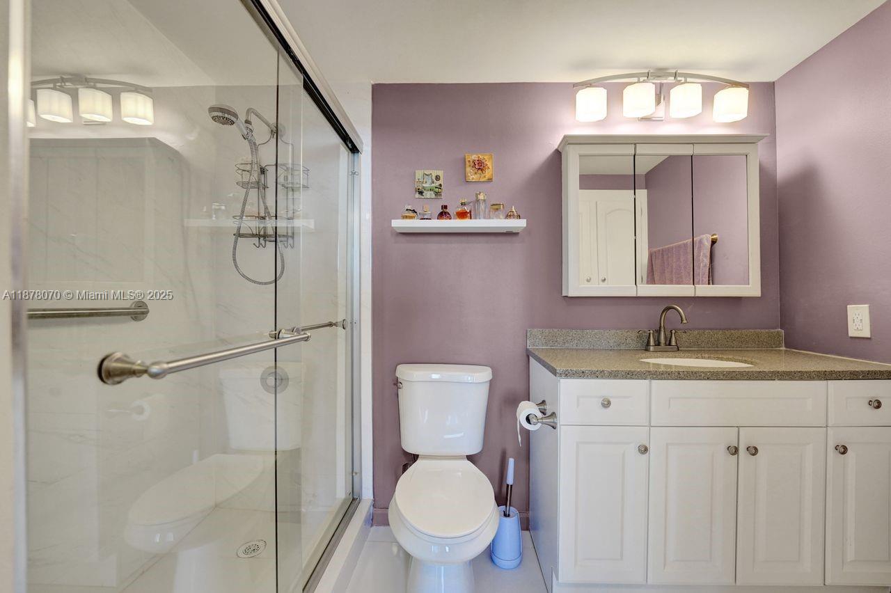 HILLCREST EAST NO 26 COND - Residential