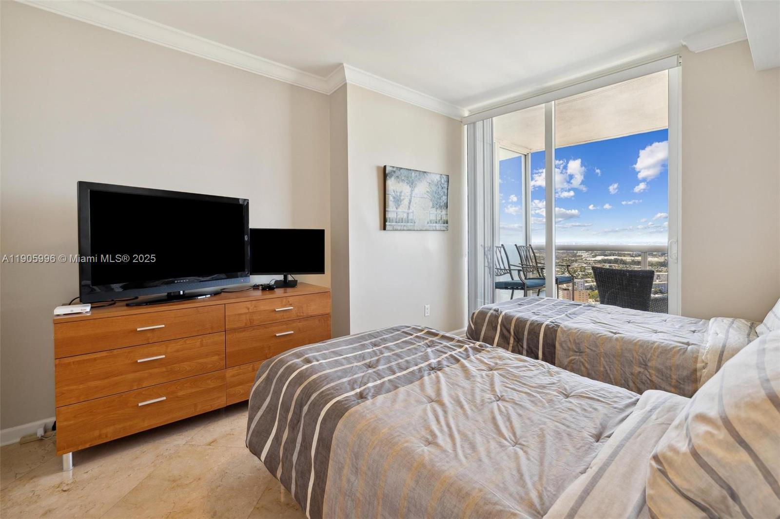 BEACH CLUB THREE CONDO - Residential Lease