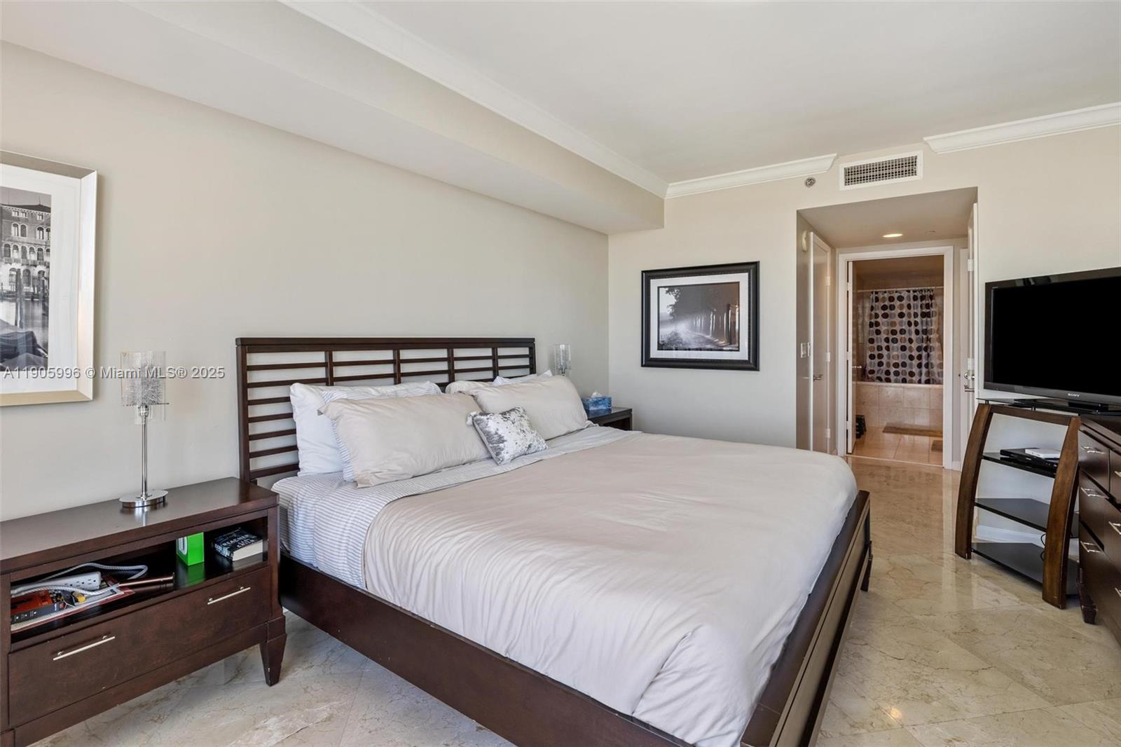 BEACH CLUB THREE CONDO - Residential Lease