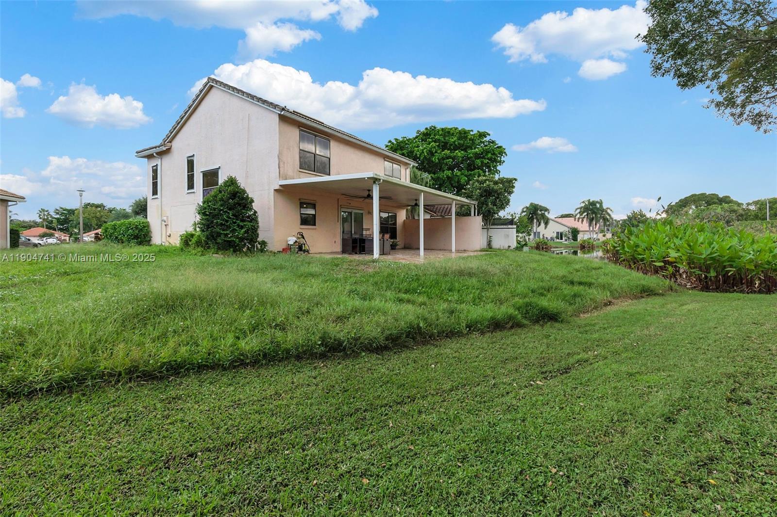 AMBER BAY - Residential