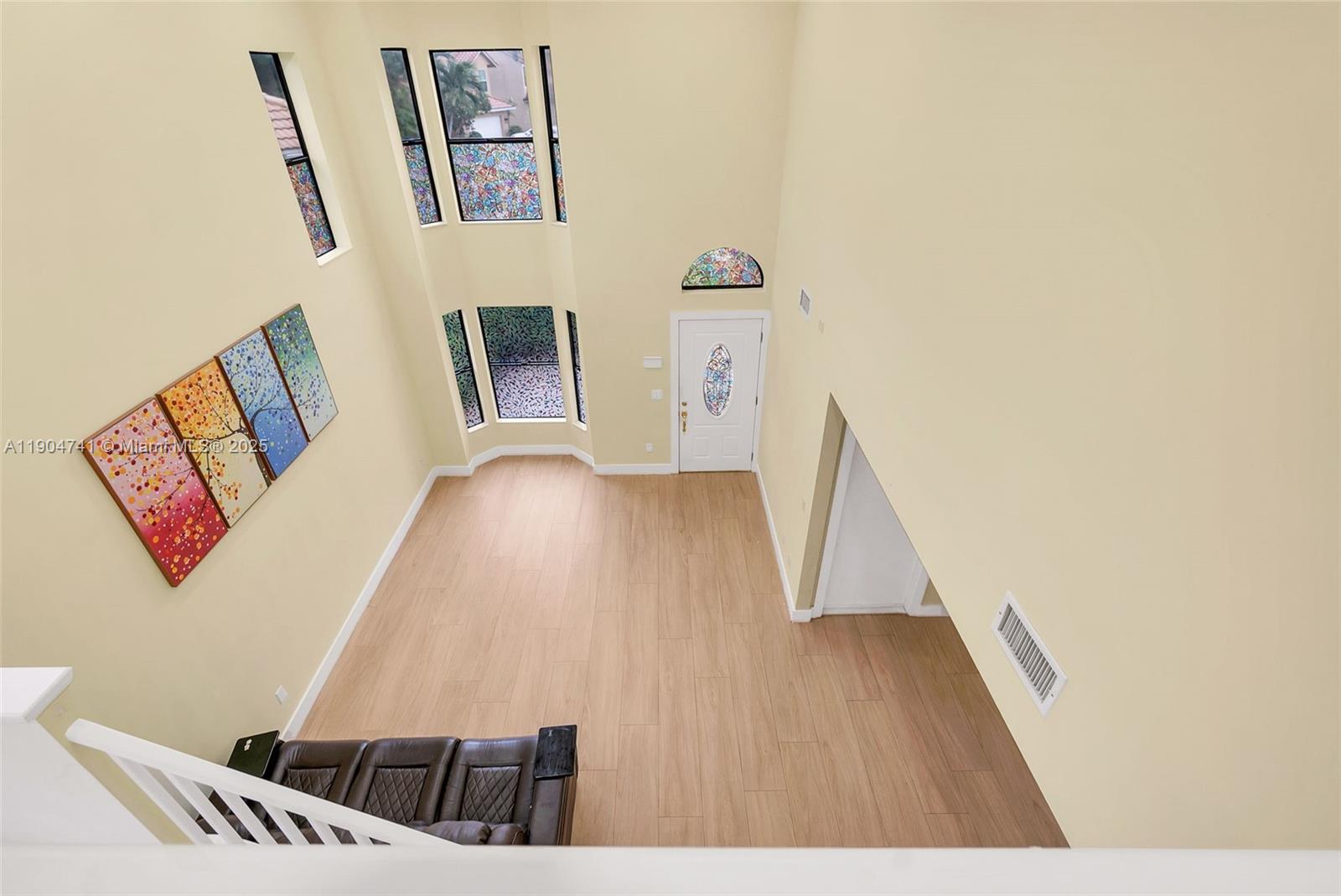 AMBER BAY - Residential