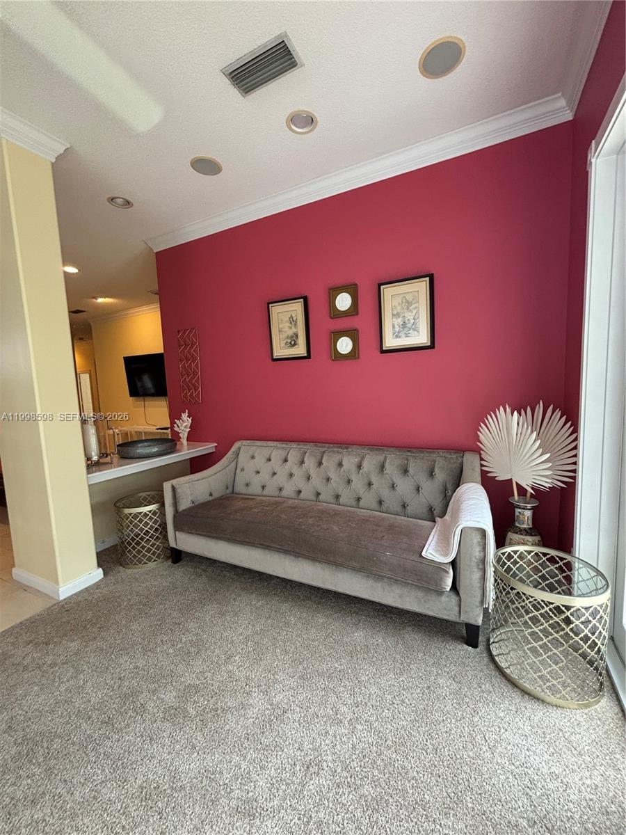 THE MEADOWS AT MARTIN DOW - Residential Lease