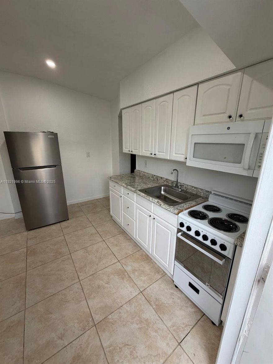 Beautifully renovated 1 bedroom, 1 bathroom apartment available in a highly desirable location! This bright unit features updated finishes throughout and offers comfortable, easy living. Conveniently situated just minutes from I-95, Aventura Mall, shopping plazas, schools, and the beach, you’ll enjoy quick access to everything you need. Perfect for anyone looking for a clean , cozy home in a prime area.