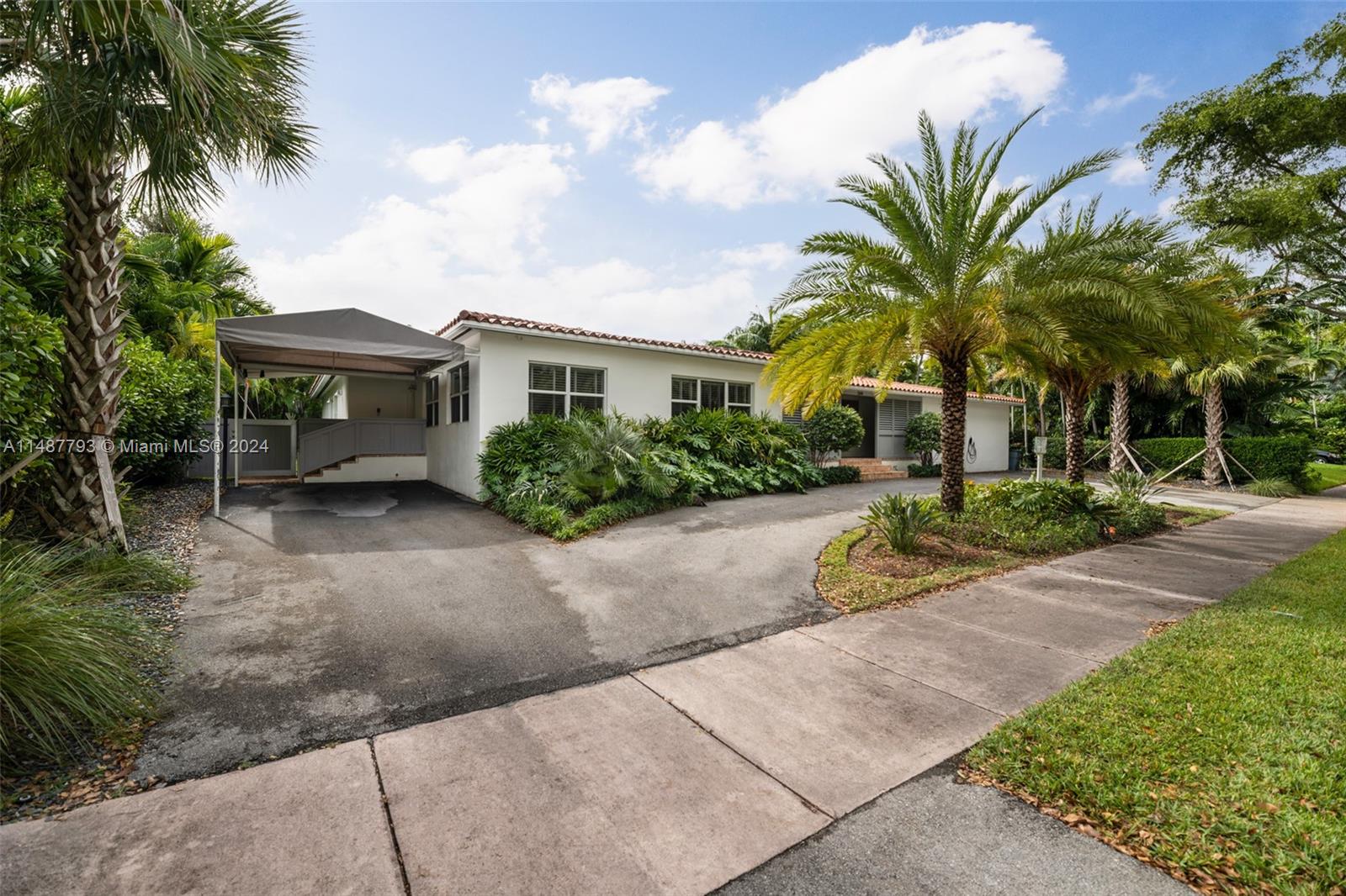 CORAL GABLES RIVIERA SEC - Residential