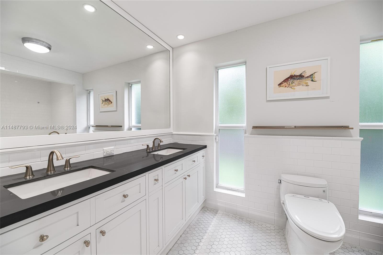 CORAL GABLES RIVIERA SEC - Residential