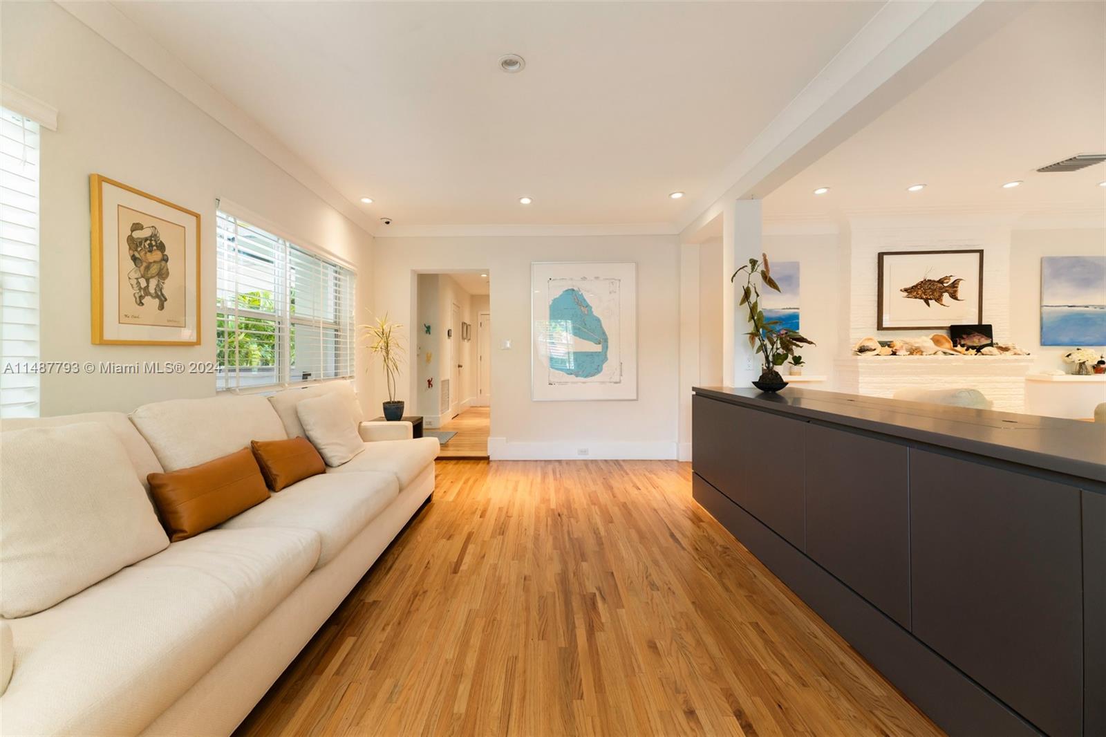 CORAL GABLES RIVIERA SEC - Residential