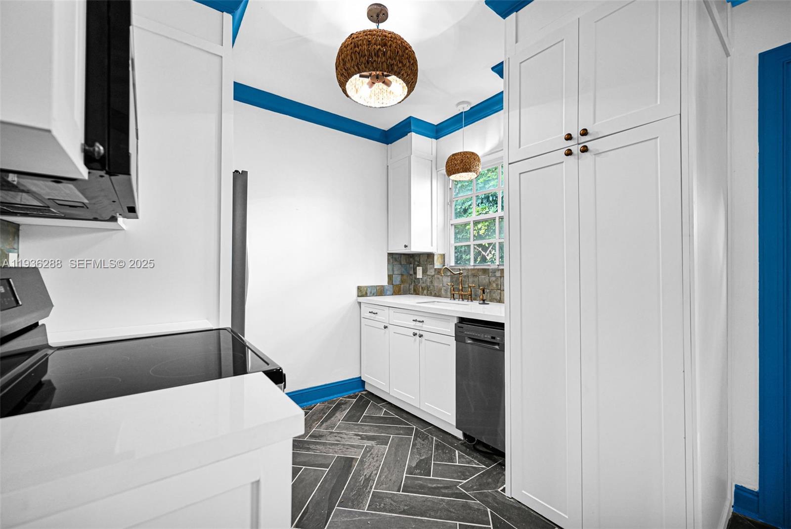 THE EXOTIC VILLAS CONDO - Residential